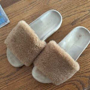 Jenni Kayne Sheerling Slides